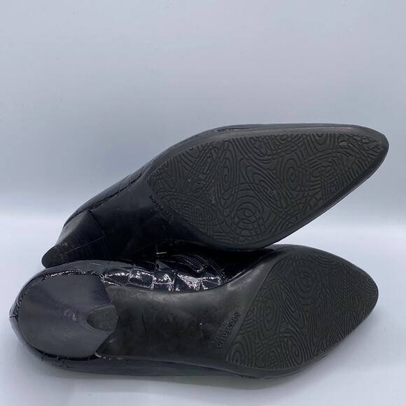 Aquatalia by Marvin K. Black Patent Leather Croc Embossed Side Zip Ankle Boots 8 - Picture 8 of 13